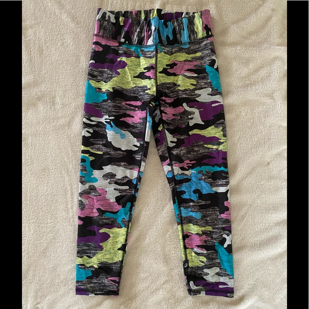 Terez tall band capri leggings, size L. EUC